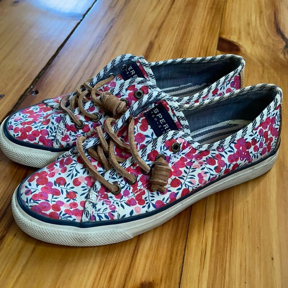 Sperry Slip On Sneaker - Picture 1 of 8
